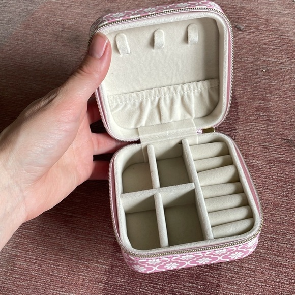 Lucky Pink and White Boho Travel Jewelry Case - Picture 4 of 6